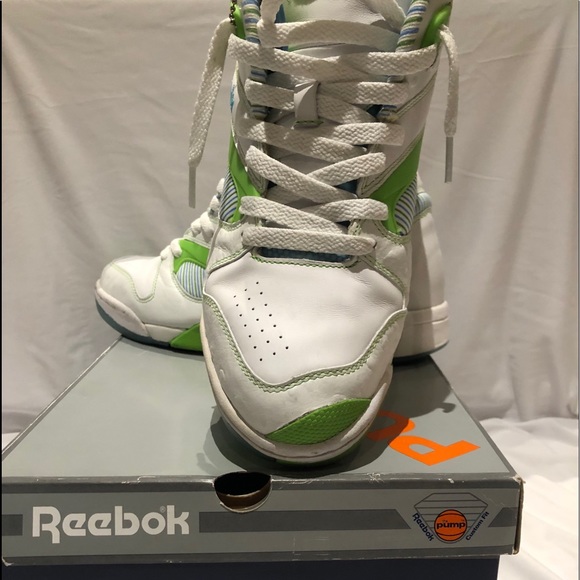 Reebok Pumps - Picture 2 of 2